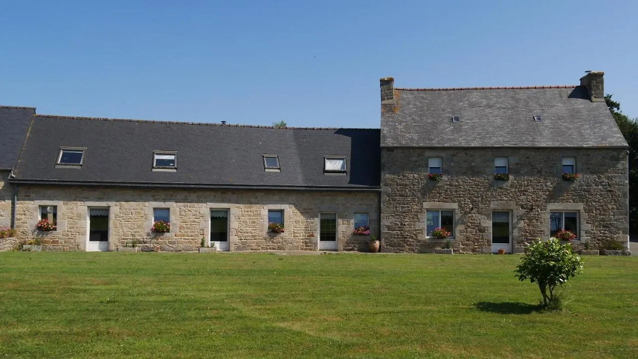 Bed and Breakfast La Ferme Guibel Plouzélambre Francia